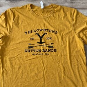 Yellowstone Dutton Ranch Yellow Graphic T shirt XL